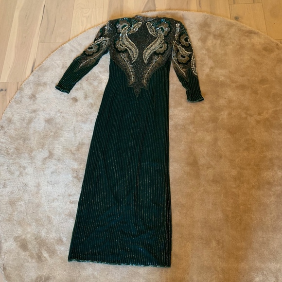 ❌SOLD❌Vintage 80's Beaded Silk High-Leg Slit Gown - Picture 5 of 8